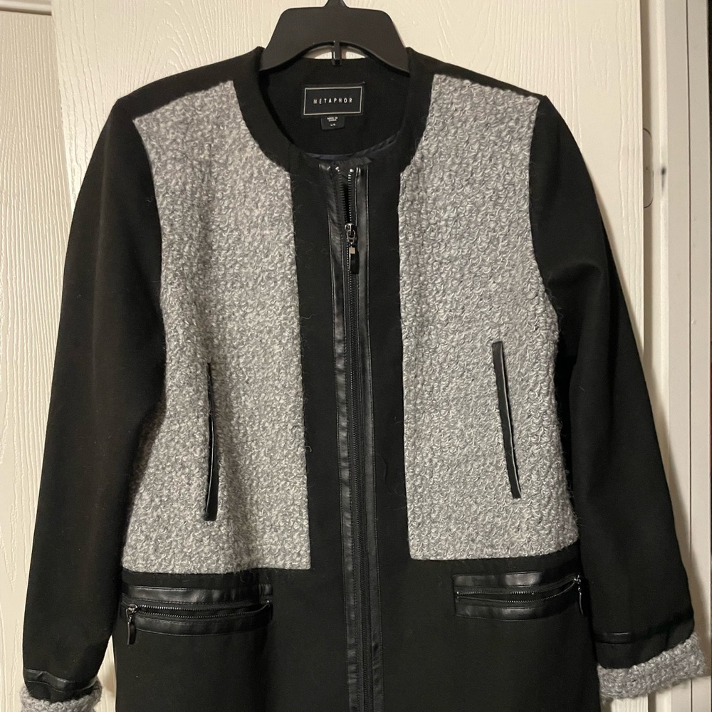 Metaphor coat with Sherpa/fur on the outside and wrists